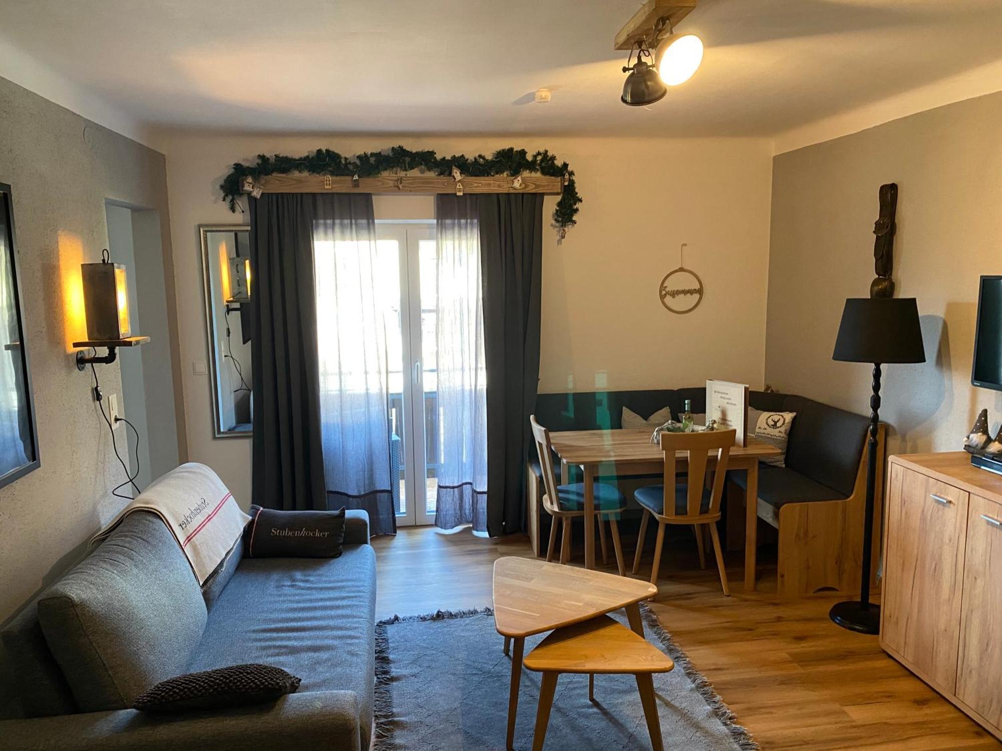 Appartement Kuhglocken Ferienhaus Fuenf Sinne Döbriach Exterior foto